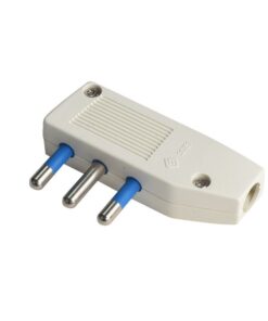 Alternative view of Spina Elettrica Piatta Salvaspazio Laterale 2P+T 16A 250V Max 1500W Uscita Cavo 90 Gradi Bianco