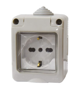 Kit Contenitore Cassetta Elettrica Esterna 1 Presa Schuko Universale + Coperchio Stagno IP55, Montaggio Da Parete Esterno,Omologato IMQ