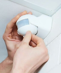 Sensore PIR Movimento Luce Crepuscolare Timer Rilevamento Presenza Infrarossi 220V Massimo 1200W IP44 Esterno Da Muro Orientabile 180 Gradi SKU-4967