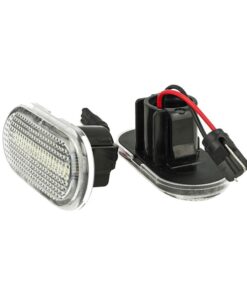 Kit Freccia Laterale a Led Side Marker Lente Trasparente Luce Bianco Per Opel Vivaro Movano Nissan Interstar X70 OEM 7701047517 6030196E