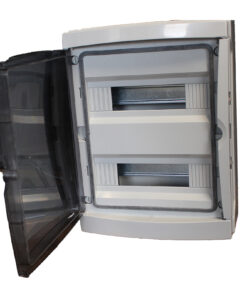 Centralino da parete 24 moduli con portello fumé, grigio RAL 7035, 290x290x140 mm, IP65, ideale per installazioni elettriche interne ed esterne