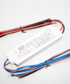 MW MEAN WELL Led Driver CC LPC-20-700
IP67 Output 21W 30V 700mA Input 100-240V 0,55A Corrente Costante