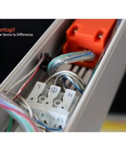 Lampada Led Lineare A Sospensione 40W UGR 19 Colore Corpo Bianco 4000K Neutro Dimmerabile 0-10V Allungabile Linkable Fino a 12 Metri SKU-21383